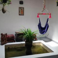 Peace and plenty Hotel интерьер отеля