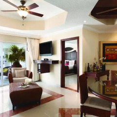 Отель Hilton Playa Del Carmen 5* Полулюкс с различными типами кроватей
