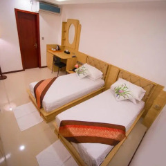 Отель Hathaa Beach Maldives 3* Номер Делюкс с 2 отдельными кроватями фото 3