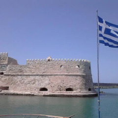 Creta Hostel пляж