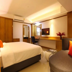 Chabana Kamala Hotel 4* Улучшенный номер с двуспальной кроватью фото 7