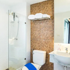 Zircon Hotel 3* Улучшенный номер с 2 отдельными кроватями фото 12