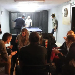 Le Penguin Hostel развлечения