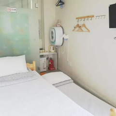 Отель 24 Guesthouse Dongdaemun 2* Стандартный семейный номер с двуспальной кроватью фото 5