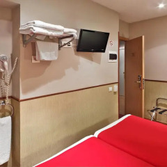 Отель Hostal Bcn Port Барселона удобства в номере