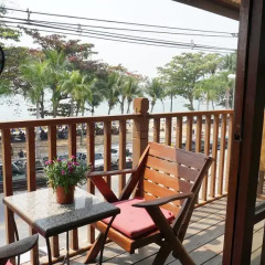 Отель Jomtien Boathouse 3* Номер Делюкс с различными типами кроватей фото 19
