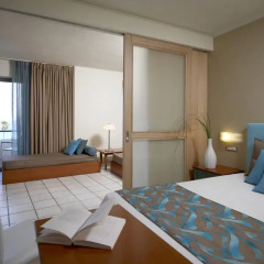 Olympic Palace Resort Hotel & Convention Center 5* Улучшенный люкс с различными типами кроватей