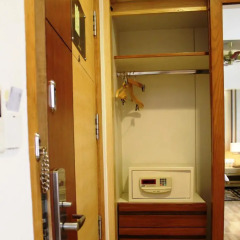 Hotel Jivitesh сейф в номере
