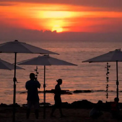 Отель La Laanta Hideaway Resort пляж