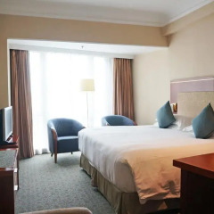 Regal International East Asia Hotel 4* Номер Делюкс с различными типами кроватей фото 2