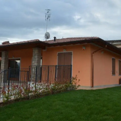 Отель Villa Artemia Манерба-дель-Гарда