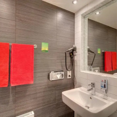 MEININGER Hotel Berlin Central Station 3* Стандартный номер с 2 отдельными кроватями фото 2