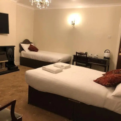 Albany Hotel 2* Люкс повышенной комфортности с различными типами кроватей фото 3