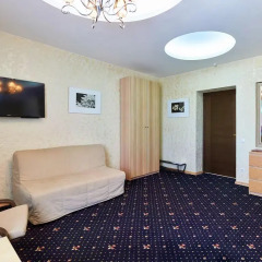 Гостиница Royal Castle Номер Комфорт с различными типами кроватей
