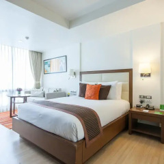 Отель Oakwood Residence Sukhumvit 24, Bangkok 4* Улучшенная студия с различными типами кроватей фото 3