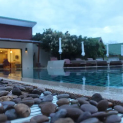 Отель Golden Bay Cottage 3* Бунгало Делюкс с различными типами кроватей фото 13