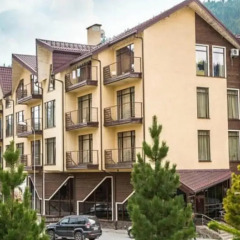 Гостиница Ski-Otkrytie Krasnaya Polyana в Красной Поляне отзывы, цены и фото номеров - забронировать гостиницу Ski-Otkrytie Krasnaya Polyana онлайн Красная Поляна парковка