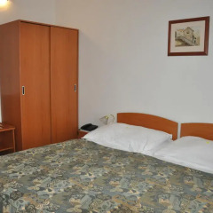 Hotel City Centre 2* Стандартный номер с двуспальной кроватью фото 2