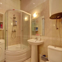 Гостиница Longo Apartment Griboedova 9 в Санкт-Петербурге отзывы, цены и фото номеров - забронировать гостиницу Longo Apartment Griboedova 9 онлайн Санкт-Петербург ванная