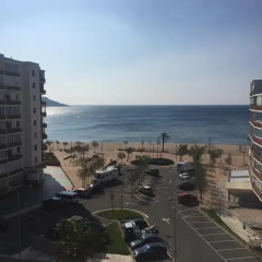 Отель J&v Sol I Mar 17 Курорт Росес пляж