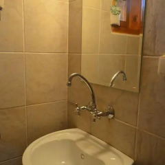 Отель Zlatniyat Telets Guest Rooms 2* Апартаменты с различными типами кроватей фото 10