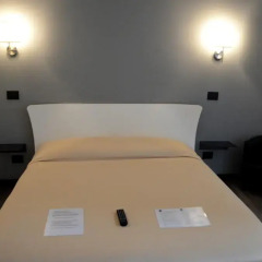 Отель 102 Vaticano Suite Roma комната для гостей