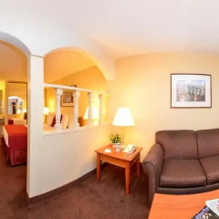 Mardi Gras Hotel & Casino 3* Стандартный номер с различными типами кроватей фото 6