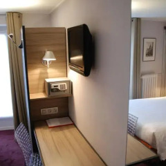 Отель Hôtel des 3 Collèges 3* Стандартный номер с различными типами кроватей фото 3