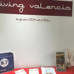 Отель Living Valencia Ayuntamiento Валенсия интерьер отеля