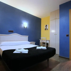 Отель Hostal Regio Стандартный номер с двуспальной кроватью фото 5