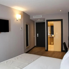 May Ramblas Hotel удобства в номере фото 2