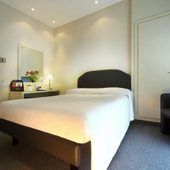 National Hotel 4* Представительский номер разные типы кроватей фото 2