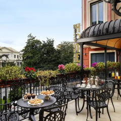 Continental Genova Hotel Генуя балкон