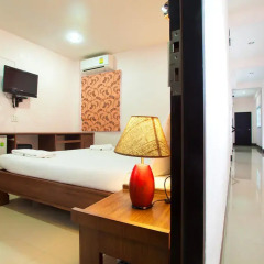 Отель Baan Sutra Guesthouse 3* Стандартный номер с различными типами кроватей фото 6