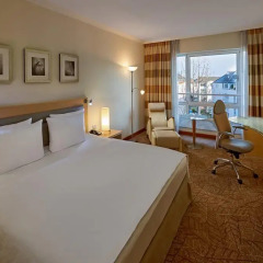 Отель Hilton Munich City 4* Стандартный номер с различными типами кроватей фото 3