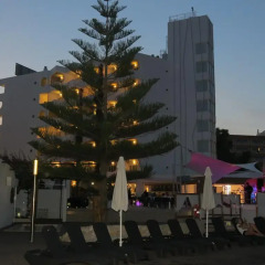 Hotel Pamplona парковка