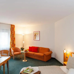 Hotel Panorama Hamburg-Billstedt 4* Стандартный номер с различными типами кроватей фото 2