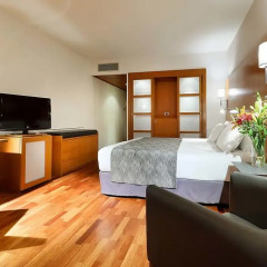 Отель Eurostars Lisboa Parque 4* Стандартный номер с различными типами кроватей фото 4