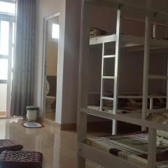 Отель SunnyDalat Homestay Стандартный семейный номер фото 20