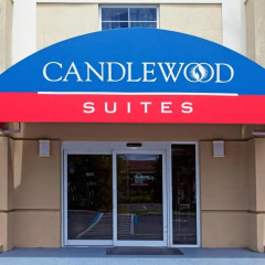Отель Candlewood Suites Fort Lauderdale Airport-Cruise США, Форт-Лодердейл - отзывы, цены и фото номеров - забронировать отель Candlewood Suites Fort Lauderdale Airport-Cruise онлайн вид на фасад фото 2
