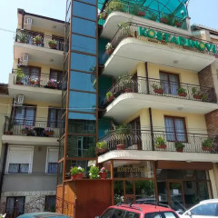 Отель Guest House Kostadinovi Болгария, Равда - отзывы, цены и фото номеров - забронировать отель Guest House Kostadinovi онлайн парковка