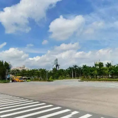 Jinhuayue International Hotel парковка