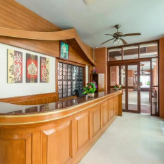 Отель Phuket Chaba Hotel Таиланд, Пхукет - 1 отзыв об отеле, цены и фото номеров - забронировать отель Phuket Chaba Hotel онлайн гостиничный бар