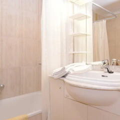 Отель Apartamentos La Terraza Испания, Ларедо - отзывы, цены и фото номеров - забронировать отель Apartamentos La Terraza онлайн ванная