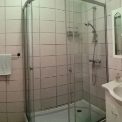 Отель Garden House 2* Стандартный номер с 2 отдельными кроватями (общая ванная комната) фото 4