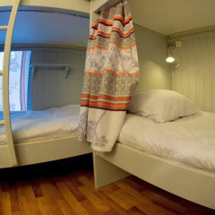 Хостел Friends Club Кровать в общем номере фото 3