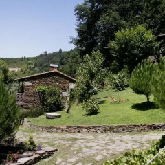 Отель Quinta Da Rabaçosa - Turismo Rural Кастро-Дайре фото 8