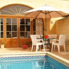 Отель St. Agnes Bed and Breakfast бассейн