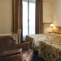 Отель Hôtel de Suez 2* Стандартный номер с различными типами кроватей фото 2