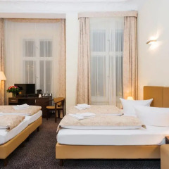 Upper Room Hotel Kurfürstendamm 3* Стандартный номер с 2 отдельными кроватями фото 2